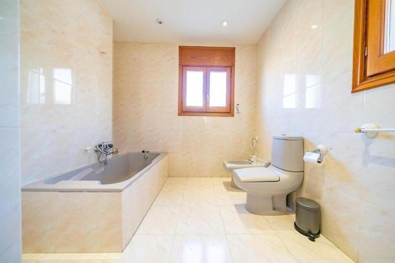 Preciosa Casa 2000 M2 Piscina Mar Barbacoa Felicidad Villa Santa Susanna Ngoại thất bức ảnh